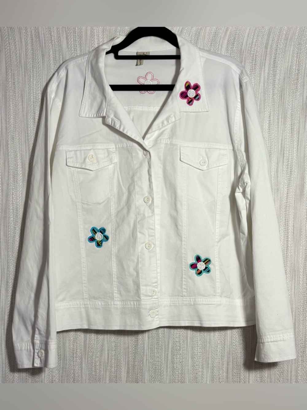 White Embroidered Flower Denim Jacket